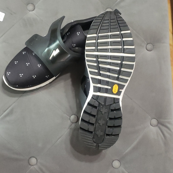 Neil Barrett - Picture 5 of 6